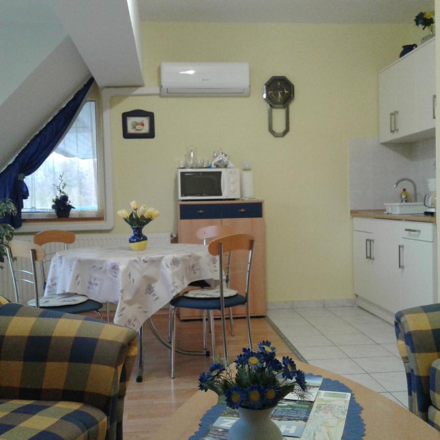 Molnar Apartman Hévíz Екстериор снимка